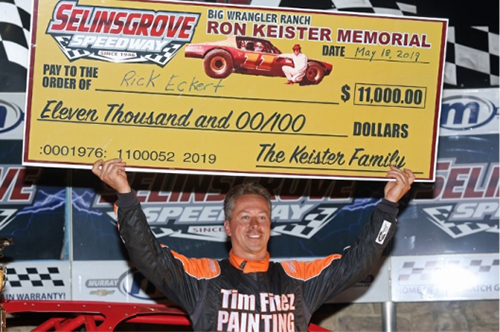 Eckert Takes Home $11,000 in Ron Keister Memorial