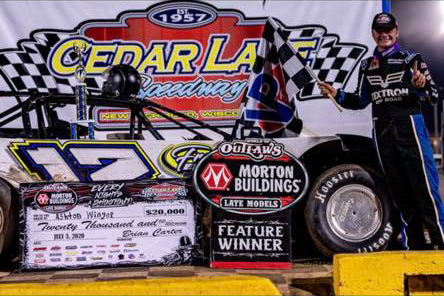 Winger Gets First Career Outlaws Win at Cedar Lake