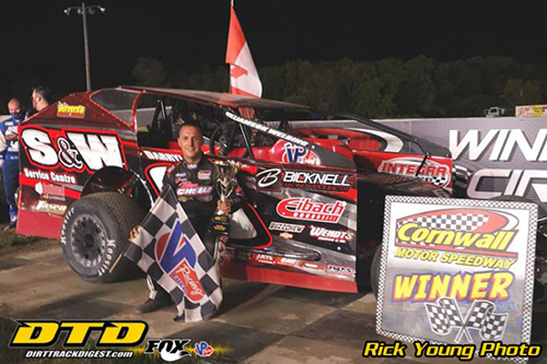 Williamson Wins Summer Sizzler 50